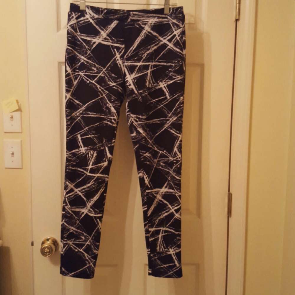 Black and White Leggings